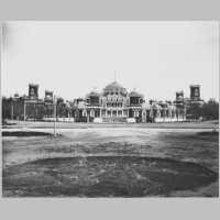 Петровский дворец